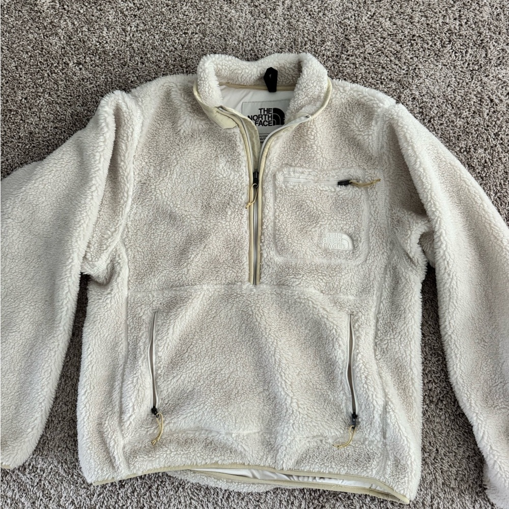 The North Face Men’s Cream Fleece Pullover Jacket